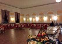 12309240_1085628851457716_1982264486_n.jpg