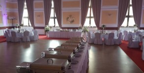 Elegantná svadba v bielom prevedení z 22/4/17 v Reduta Celebration